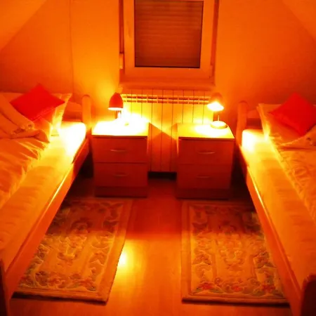 Jovana Apartment *